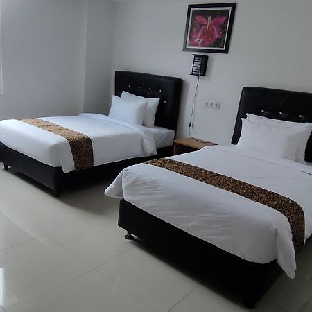 Golden Ganesha Hotel Yogyakarta By Ecommerceloka Gondowulung Kültér fotó