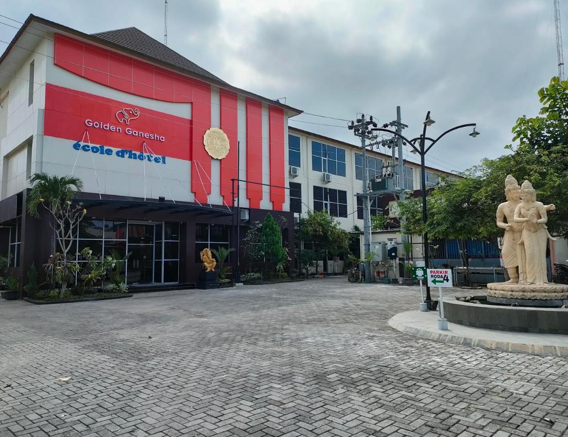 Golden Ganesha Hotel Yogyakarta By Ecommerceloka Gondowulung Kültér fotó