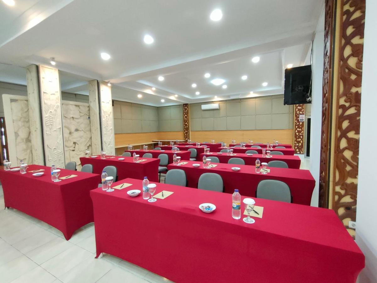 Golden Ganesha Hotel Yogyakarta By Ecommerceloka Gondowulung Kültér fotó